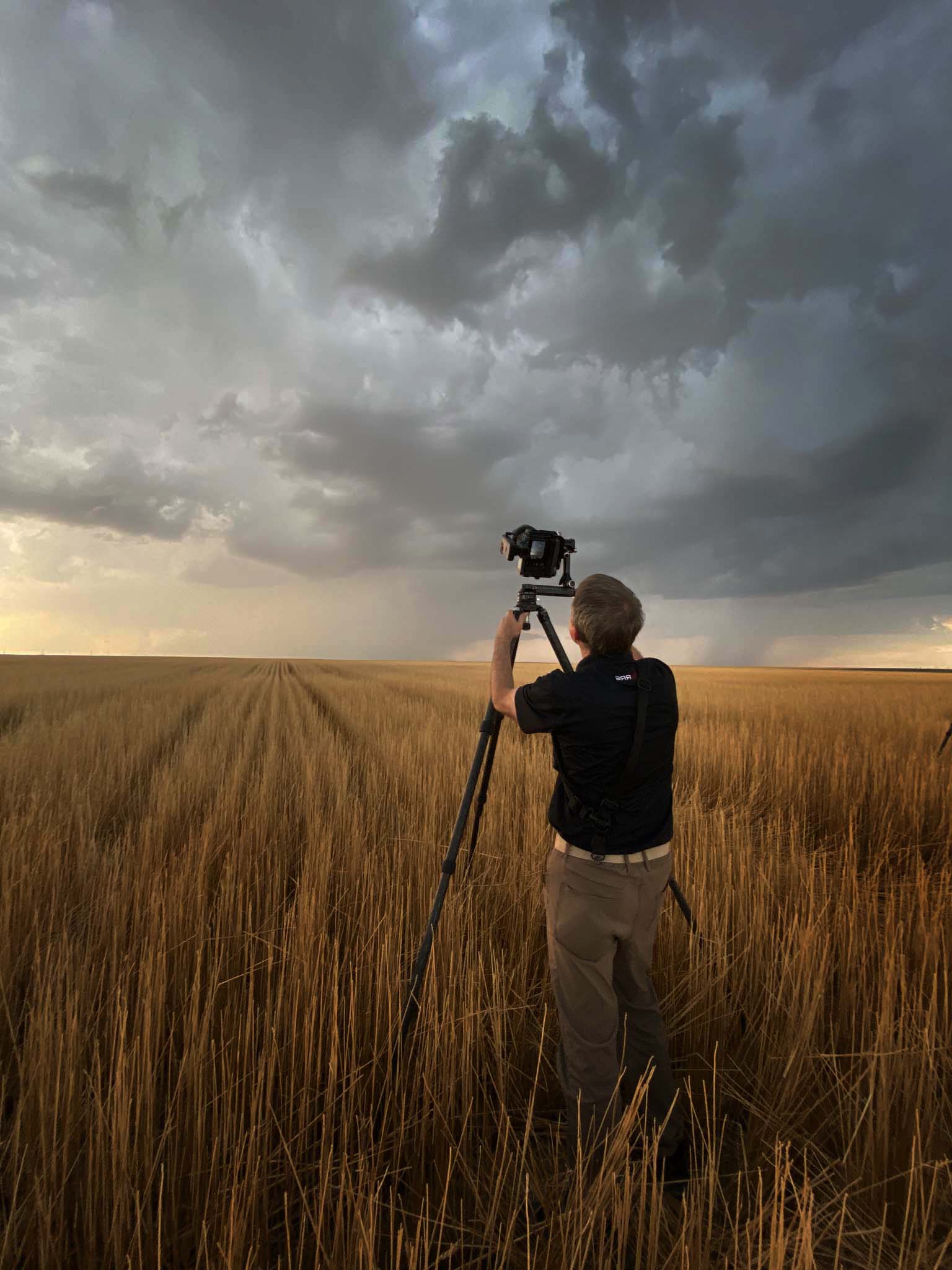 Tripod down, the storm moves left.